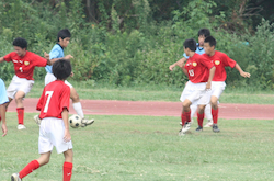 j_soccer082115.jpg