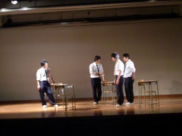 演劇リハHP2.JPGのサムネール画像