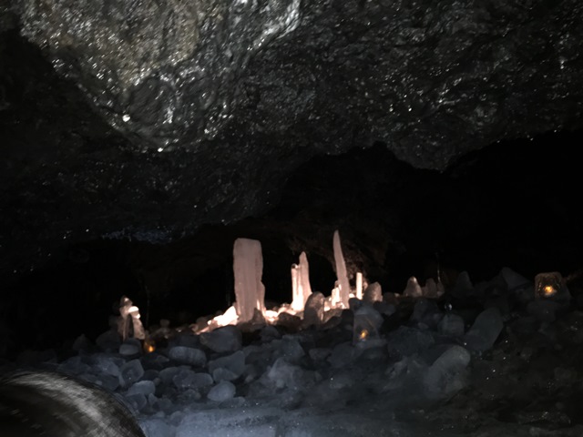 洞窟.JPG