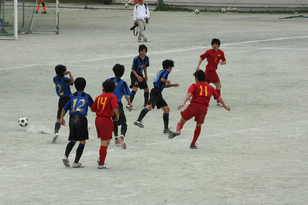 j_soccer041016.jpg