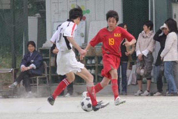 j_soccer041730.jpg