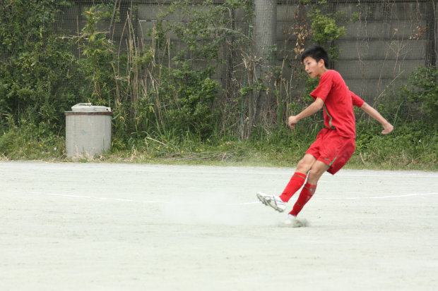j_soccer0429b12.jpg