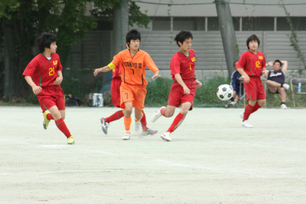 j_soccer0429b15.jpg