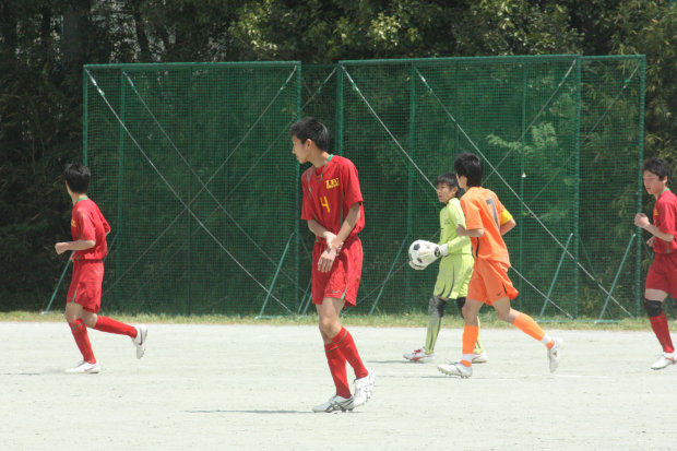 j_soccer0429b3.jpg