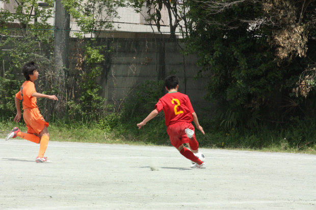 j_soccer0429b45.jpg