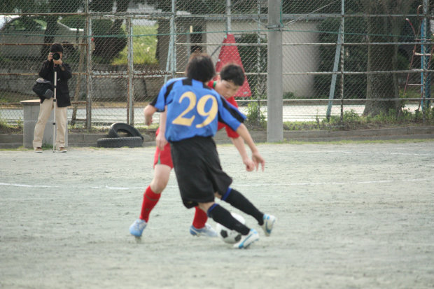 j_soccer0429t15.jpg
