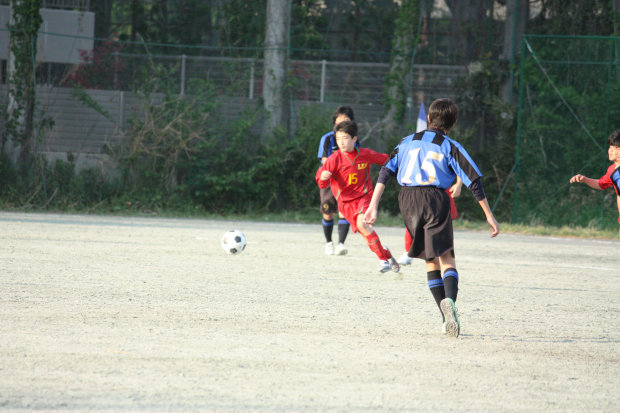 j_soccer0429t34.jpg