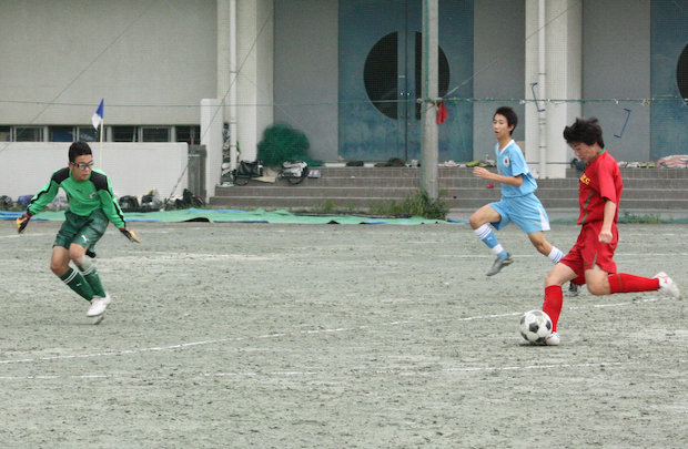 j_soccer230618ku 003[1].jpg